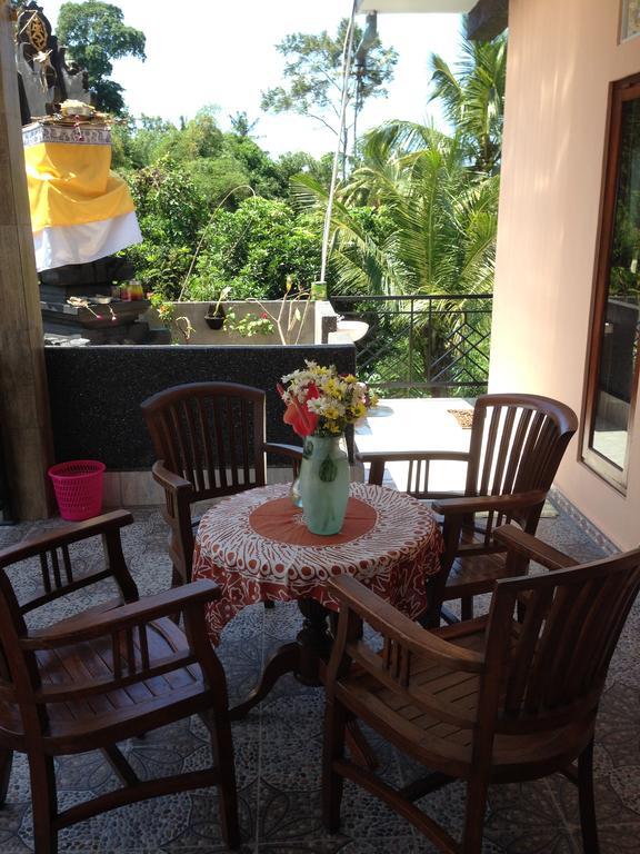 Apartamento Cebluk Sari Ubud Exterior foto