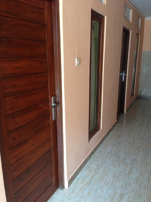 Apartamento Cebluk Sari Ubud Exterior foto