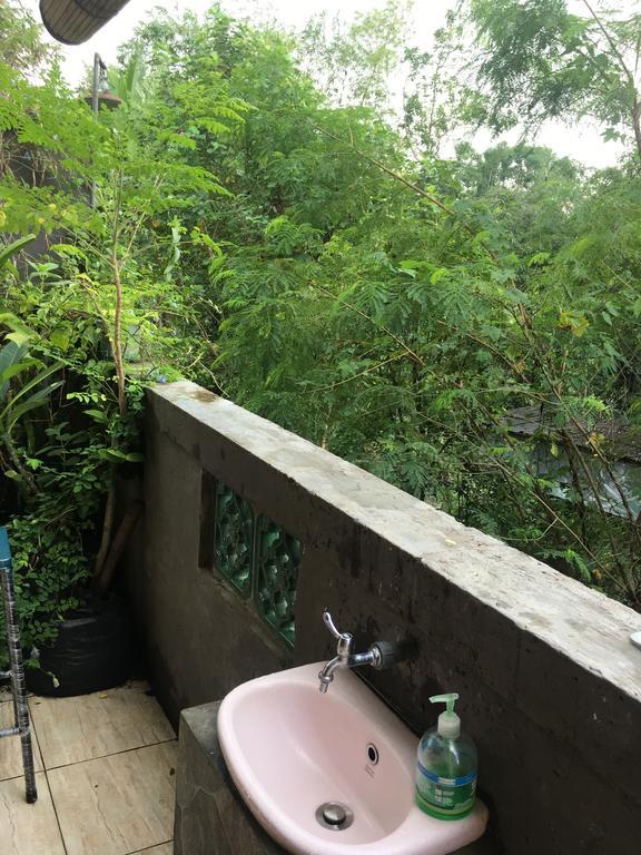 Apartamento Cebluk Sari Ubud Exterior foto